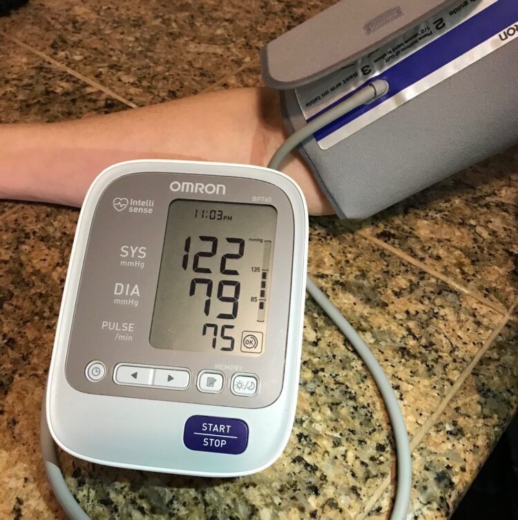 Si estás pensando en seguir una dieta cetogénica para controlar la presión arterial, olvídate de ello